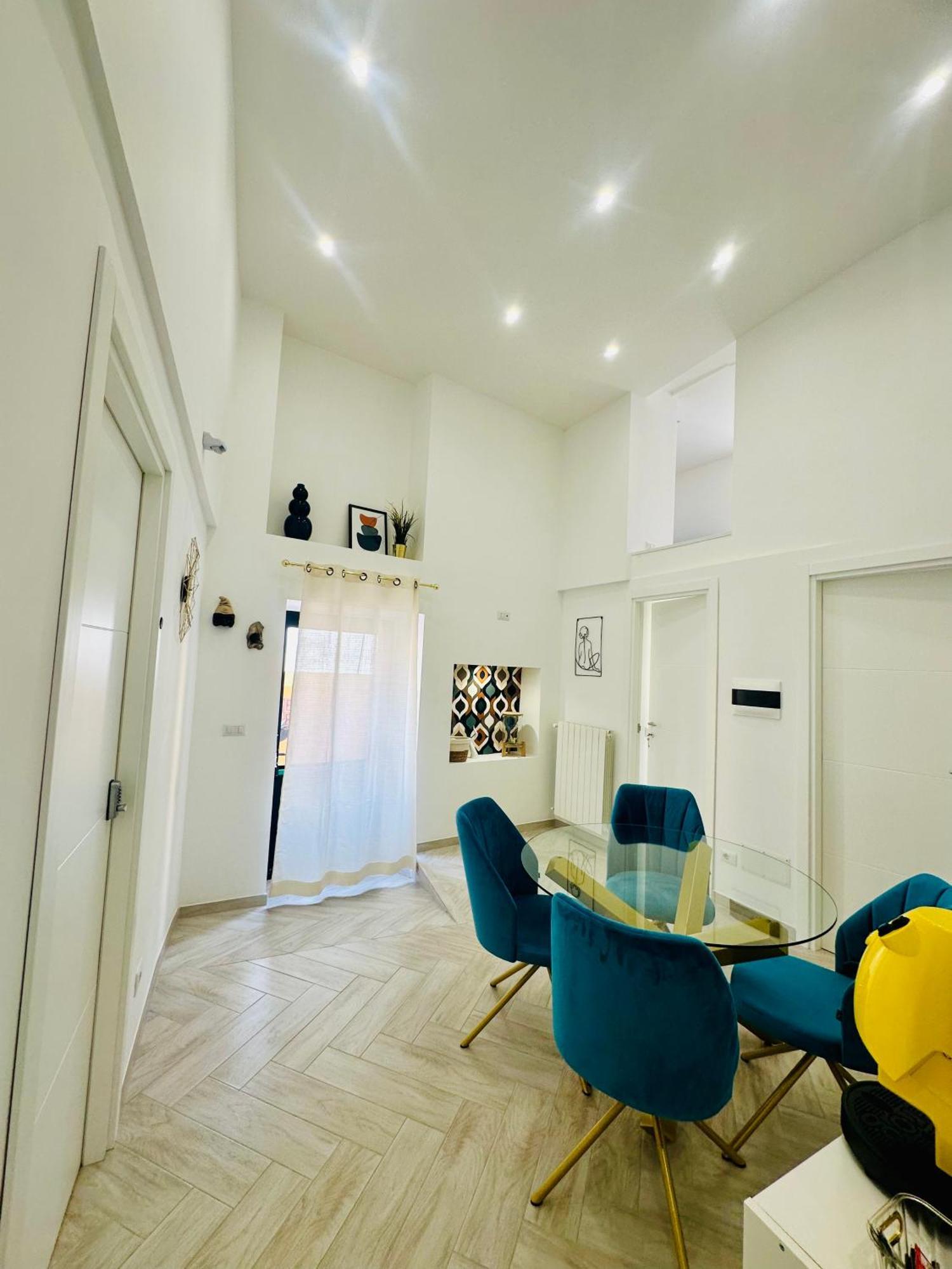 Flo' Hotel Napoli Bagian luar foto