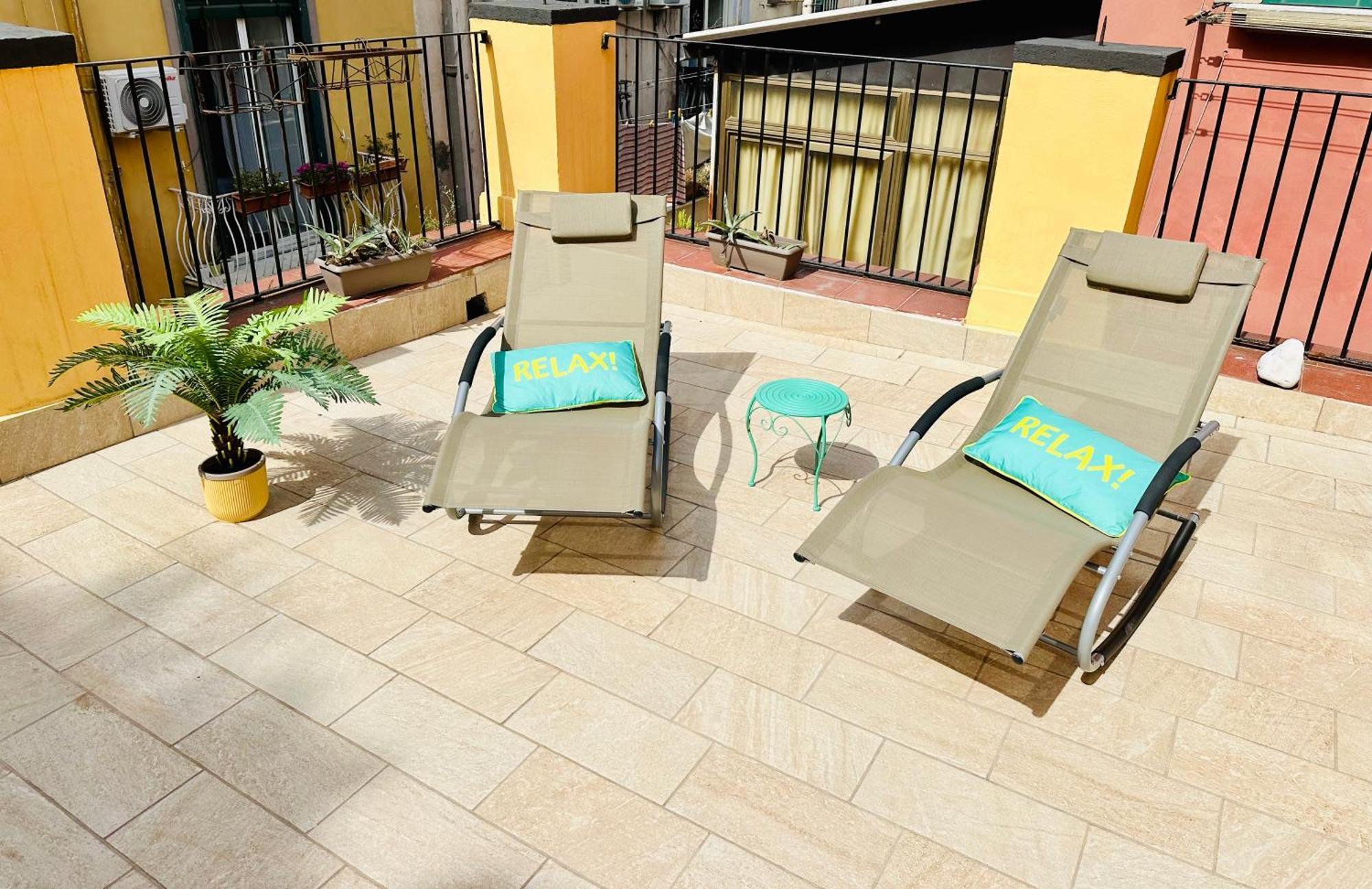 Flo' Hotel Napoli Bagian luar foto